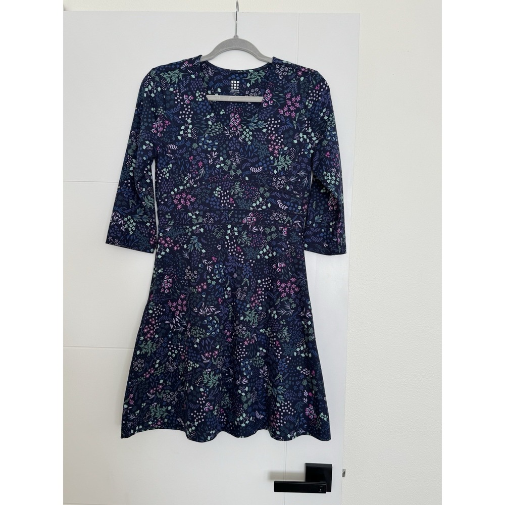 Title Nine Dream 3/4 Sleeve Dress in Wildwood botanical print Sz Small - Picture 2 of 6